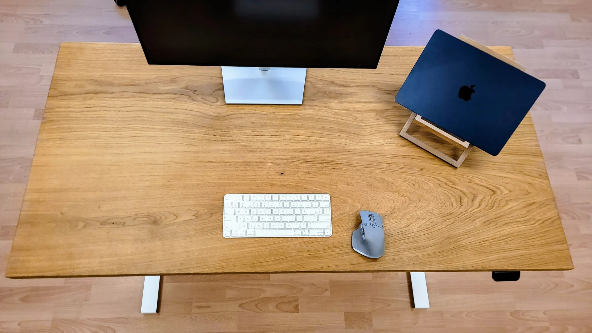 Arbejdsstation fremstillet i massiv eg, hårdvoksolie finish